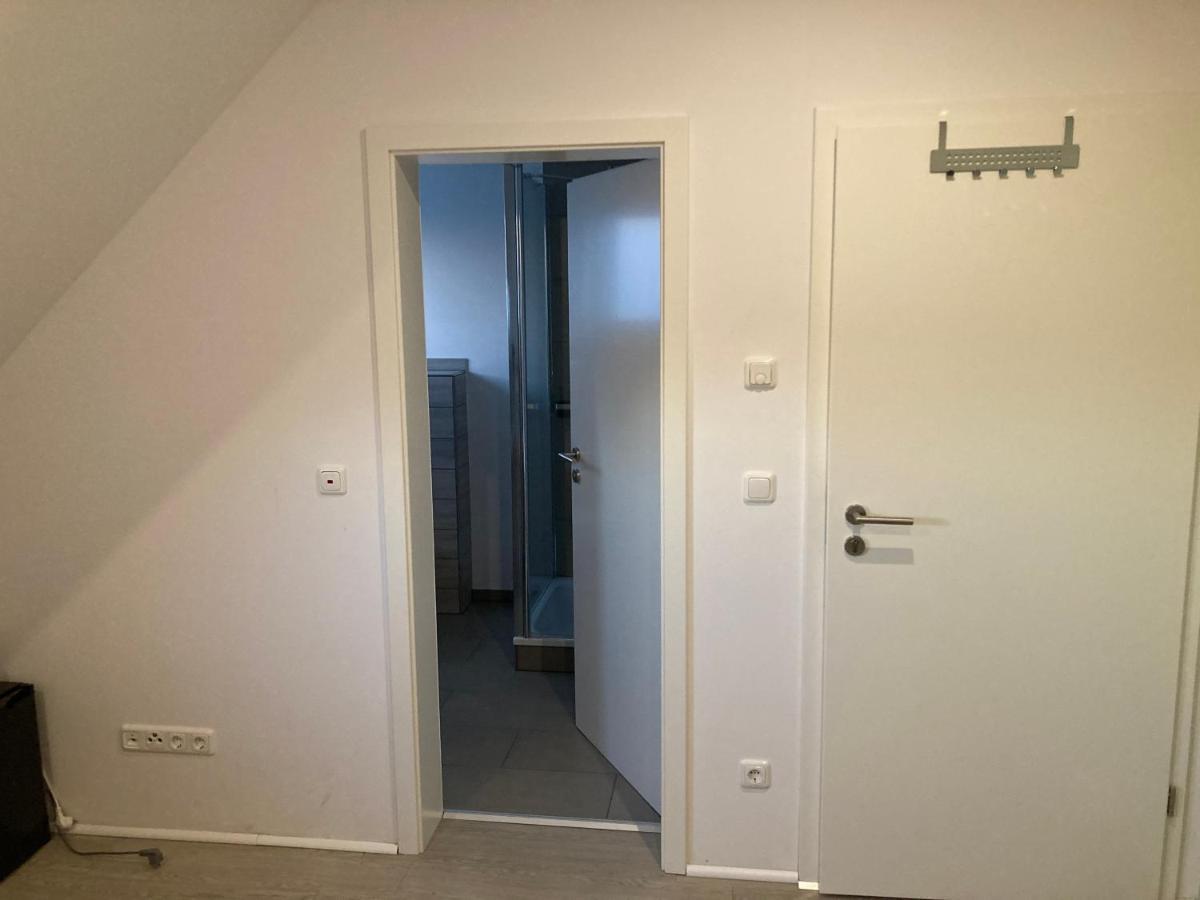 Gaeste Und Messezimmer אדלהייסדורף מראה חיצוני תמונה